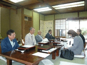 中兵庫支部、懇談会・塗り壁講習会開催しました。